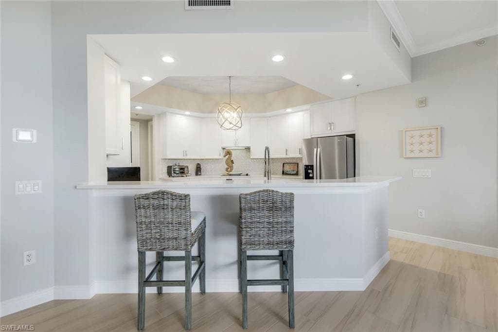 24011 Via Castella DR 2102-5