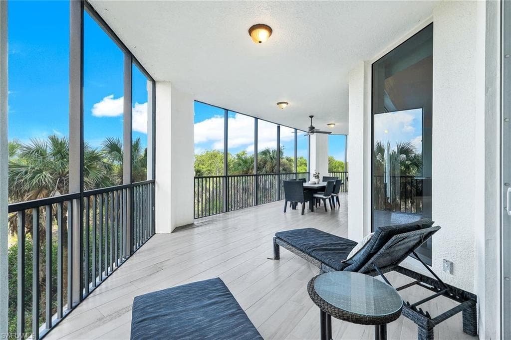 24011 Via Castella DR 2102-30