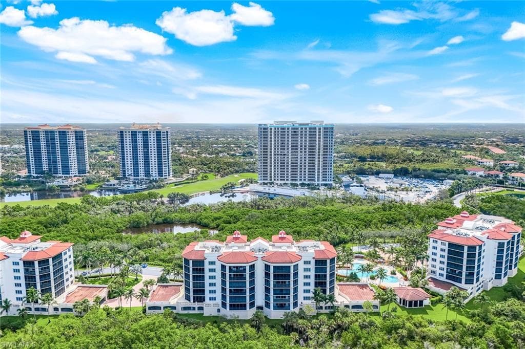 24011 Via Castella DR 2102-38