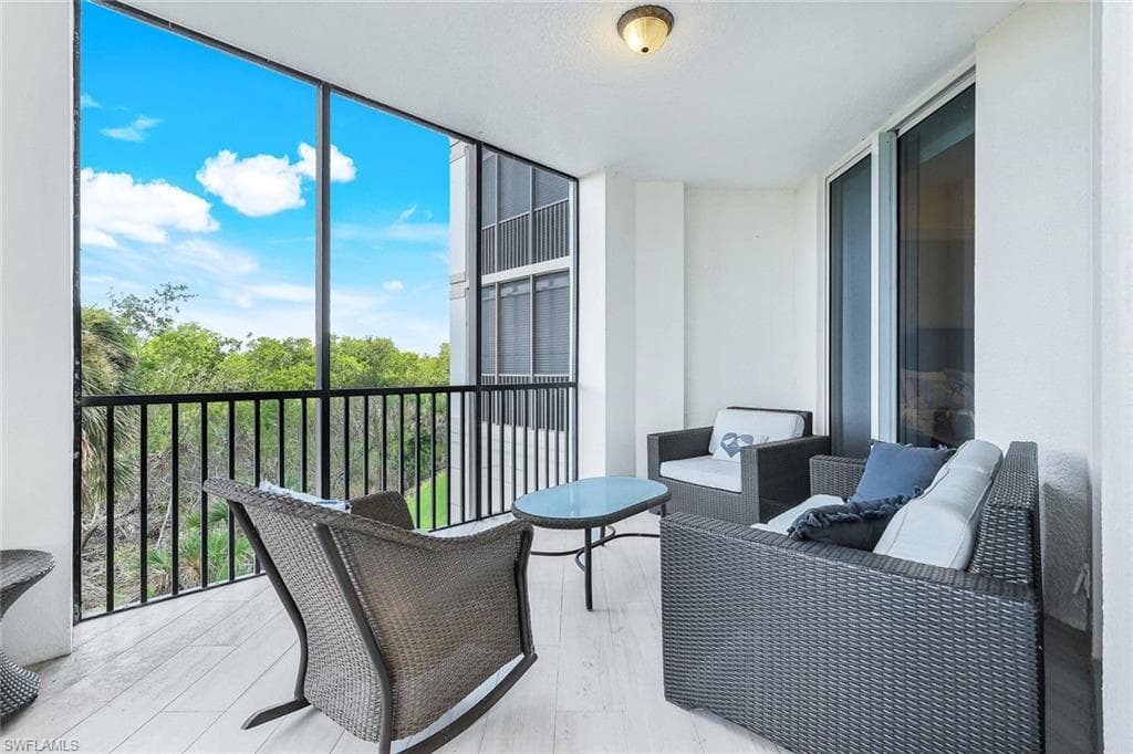 24011 Via Castella DR 2102-31