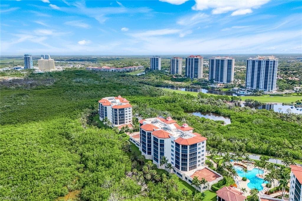 24011 Via Castella DR 2102-39