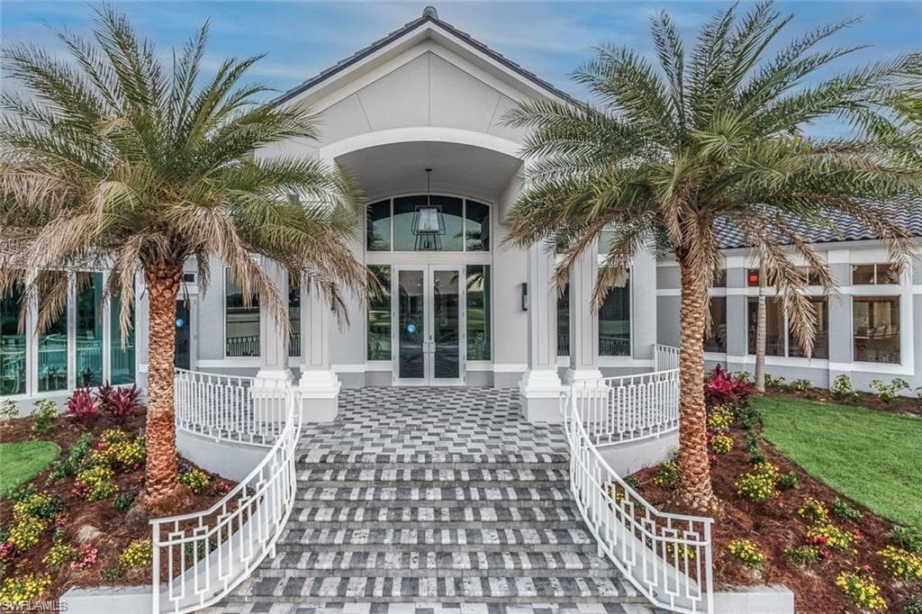 10053 Majestic AVE-15