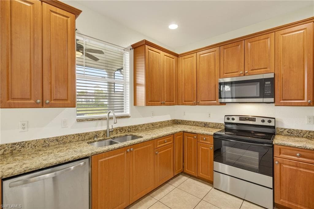 7029 Ambrosia LN 606-7