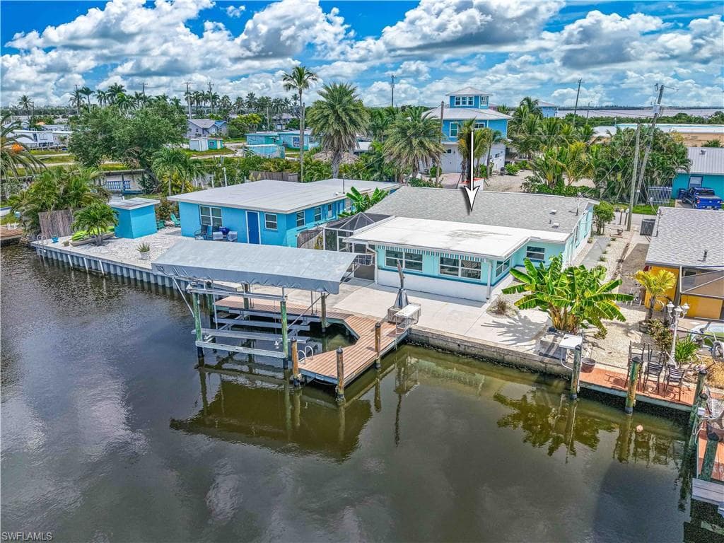 2500 Harbor View DR-9
