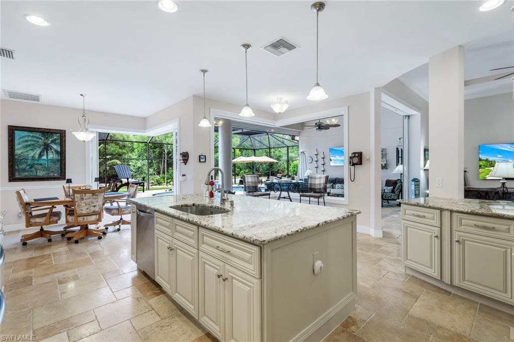 15362 Old Pine CT-6