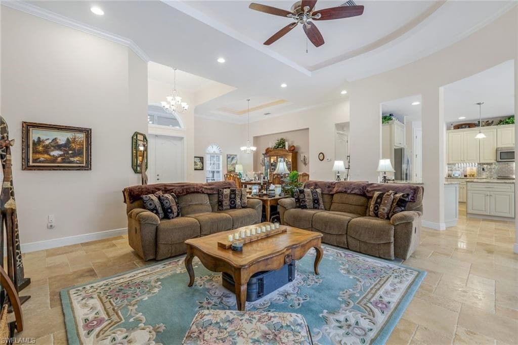 15362 Old Pine CT-14