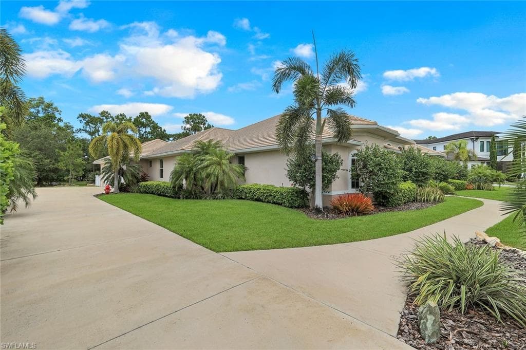 15362 Old Pine CT-39