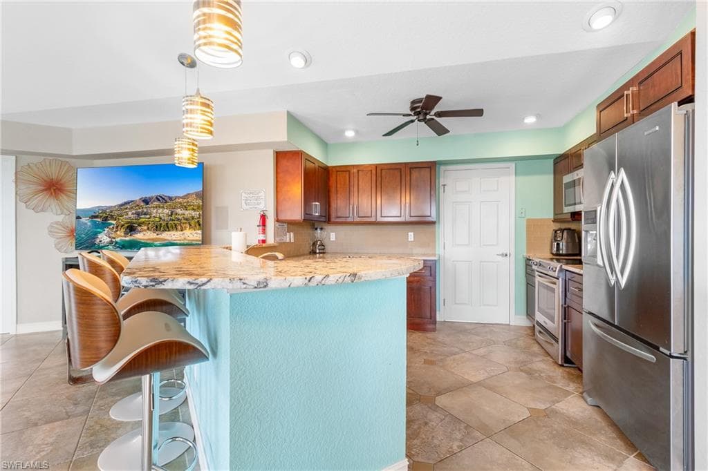 17750 Rebecca AVE-7