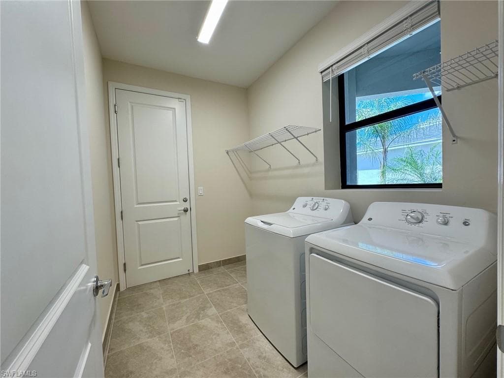 14491 Cumbria CT-21