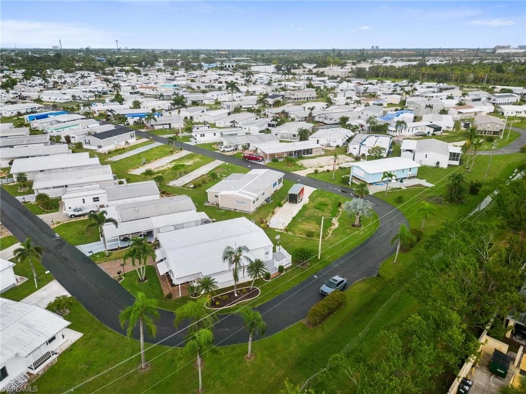 357 Mattie AVE-3