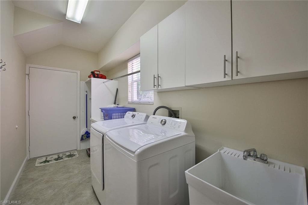 526 Lake Louise CIR 4-403-14