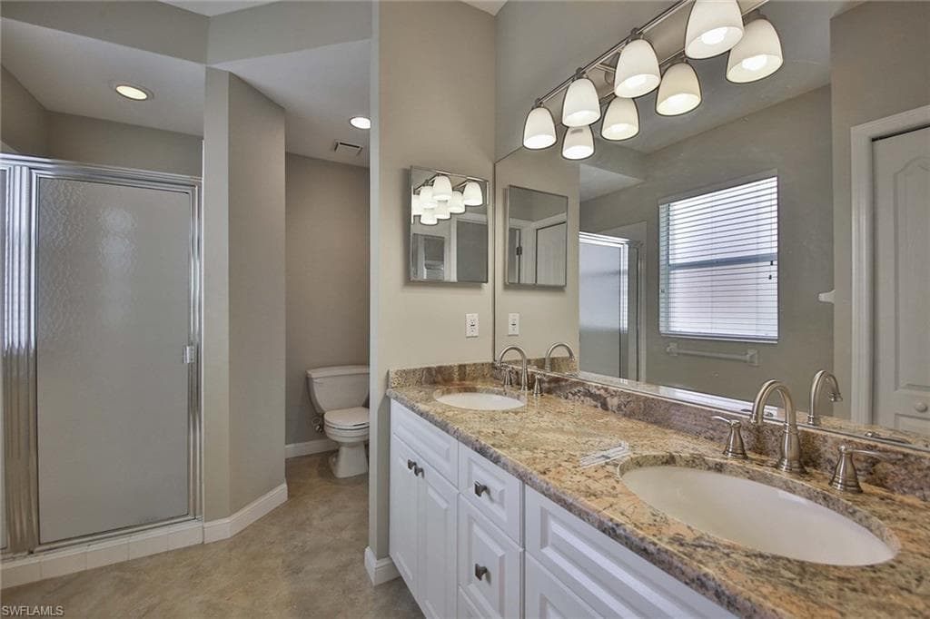 526 Lake Louise CIR 4-403-11