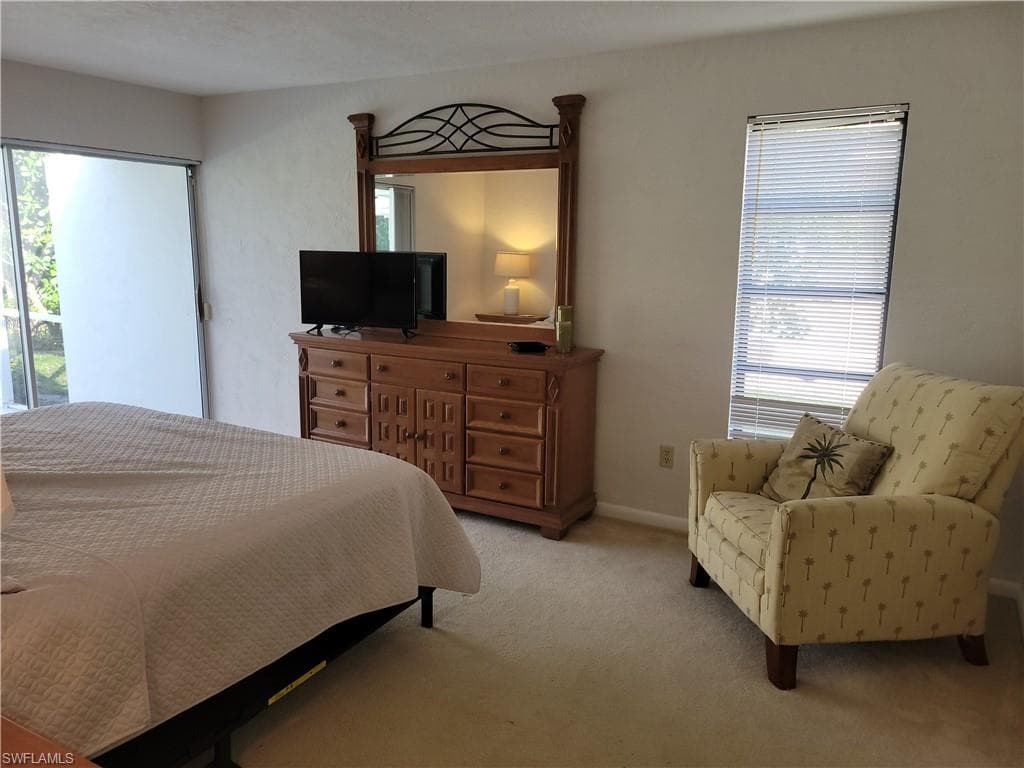735 High Pines DR-21
