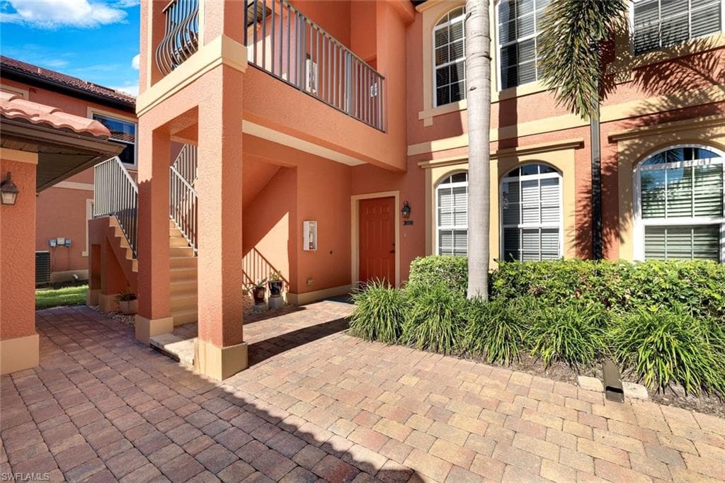 10049 Heather LN 101-2