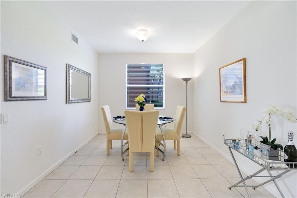 10049 Heather LN 101-17