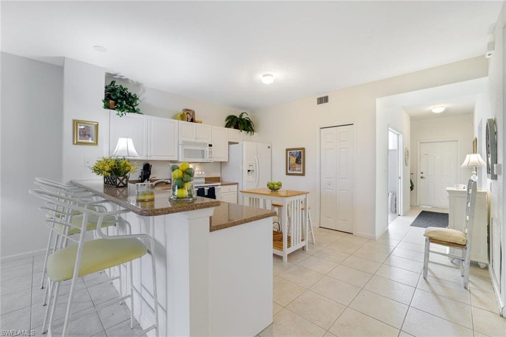 10049 Heather LN 101-10