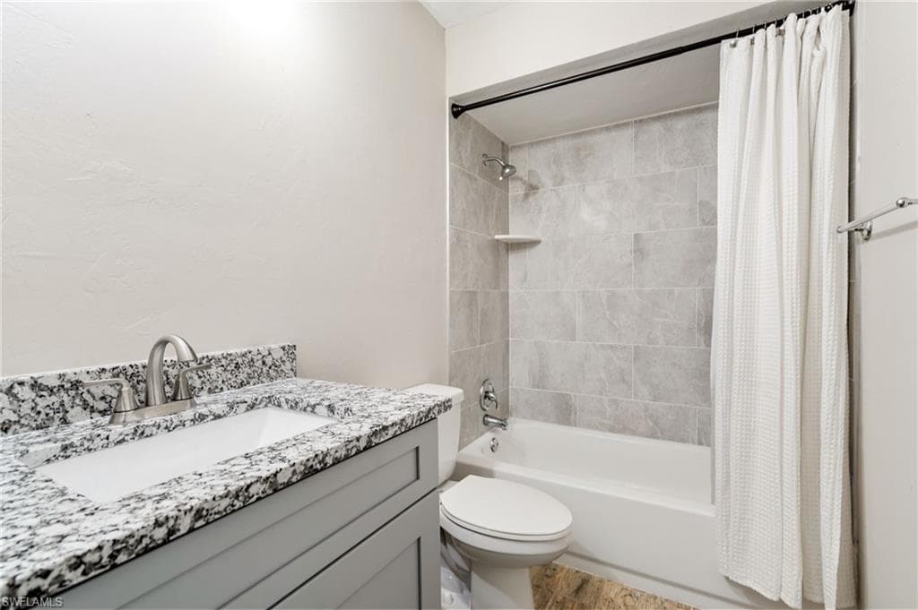 6226 Timberwood CIR 119-22