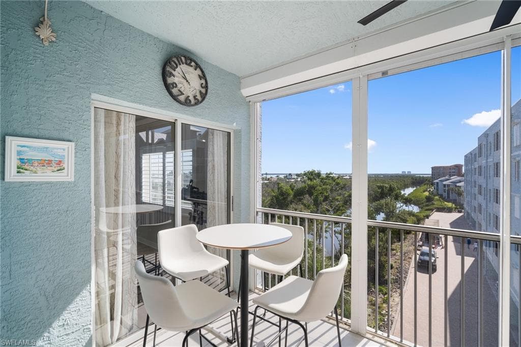 22748 Island Pines WAY 403-32