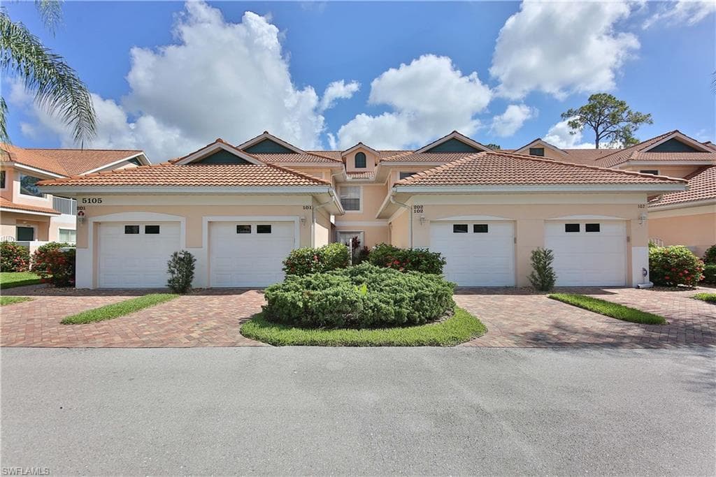 5105 Cedar Springs DR 101-27