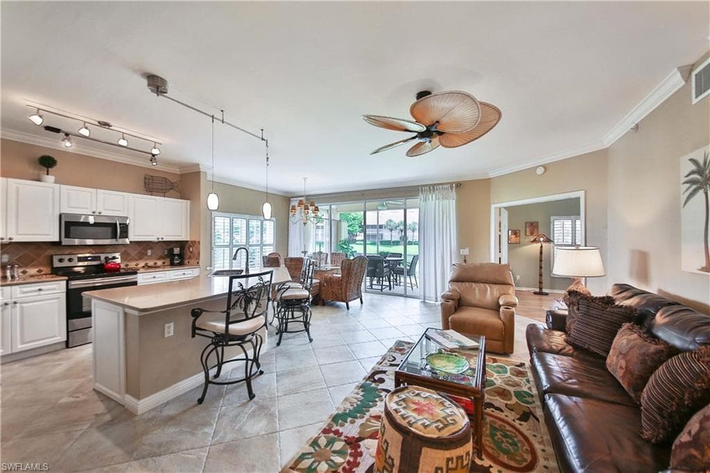 5105 Cedar Springs DR 101-1