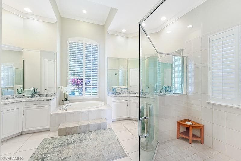 11234 Five Oaks LN-14