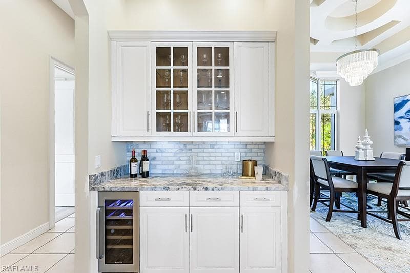 11234 Five Oaks LN-11