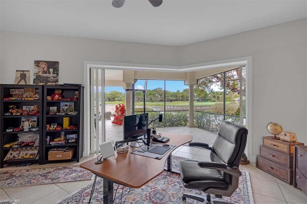 2339 Alexander Palm DR-44