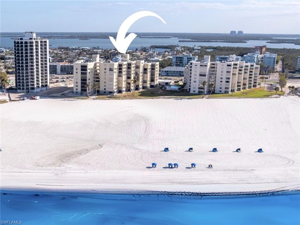 6662 Estero BLVD 308-2