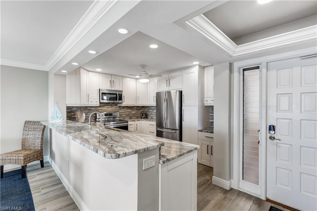 6662 Estero BLVD 308-11