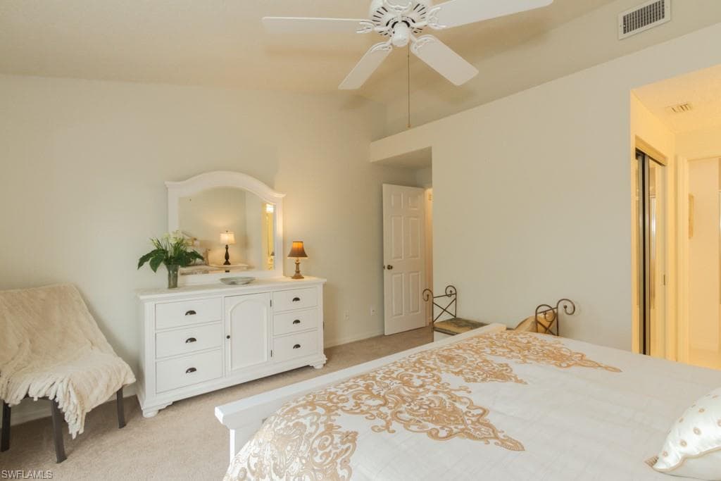 1044 Woodshire LN B210-13