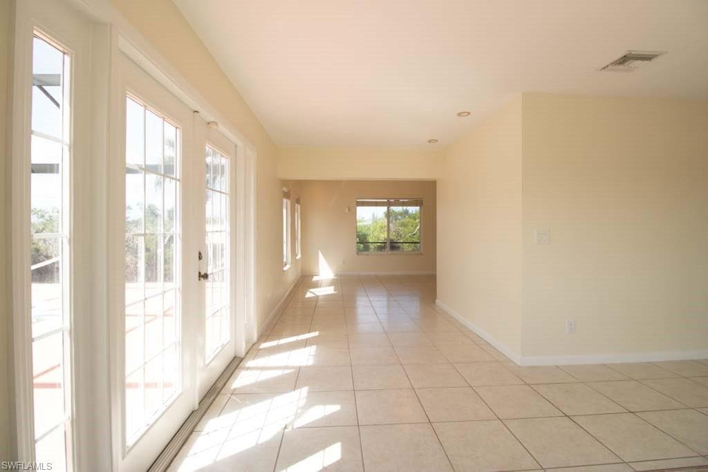 5043 Genesee PKWY-19