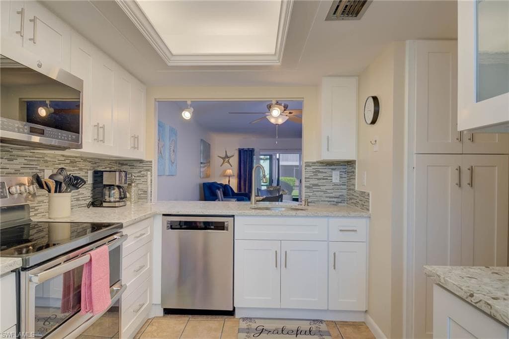 5445 Peppertree DR 9-2