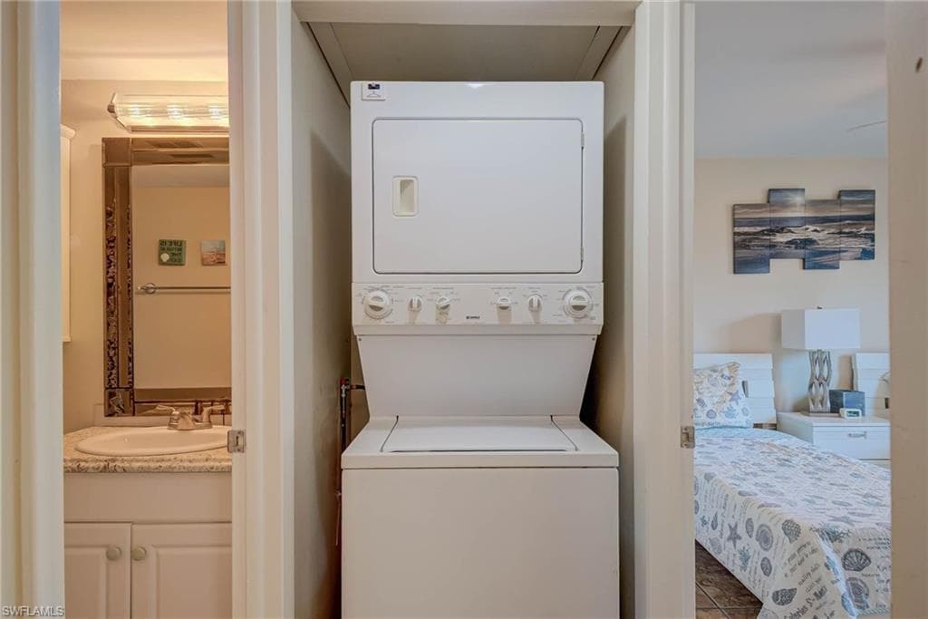 5445 Peppertree DR 9-20