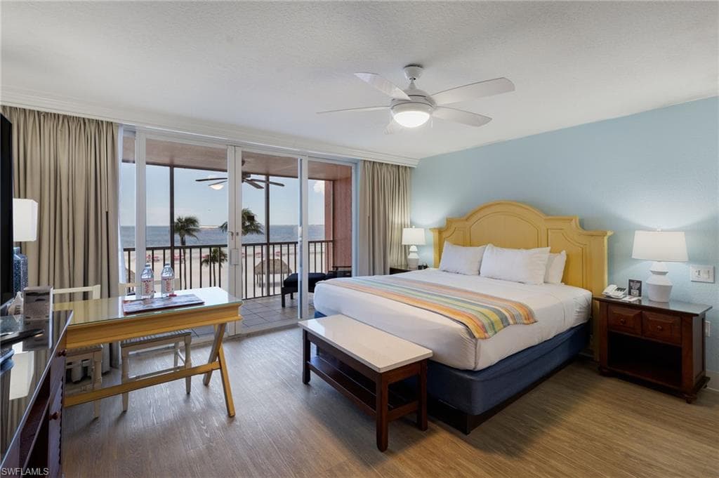 140 Estero BLVD 2302-8