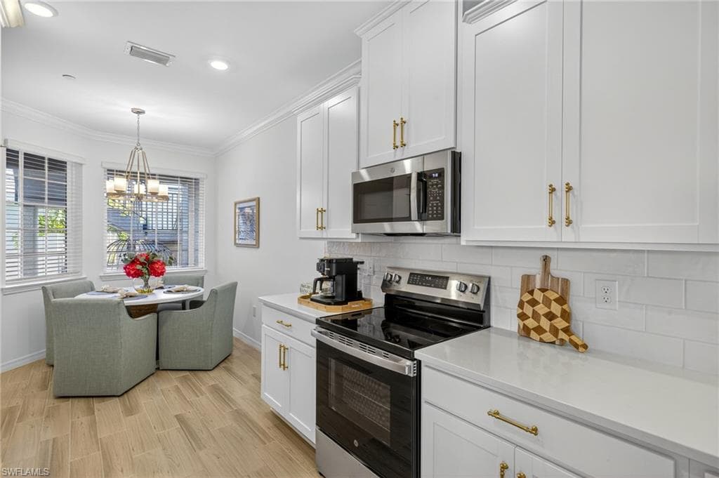 11861 Venetian Lagoon DR 104-11
