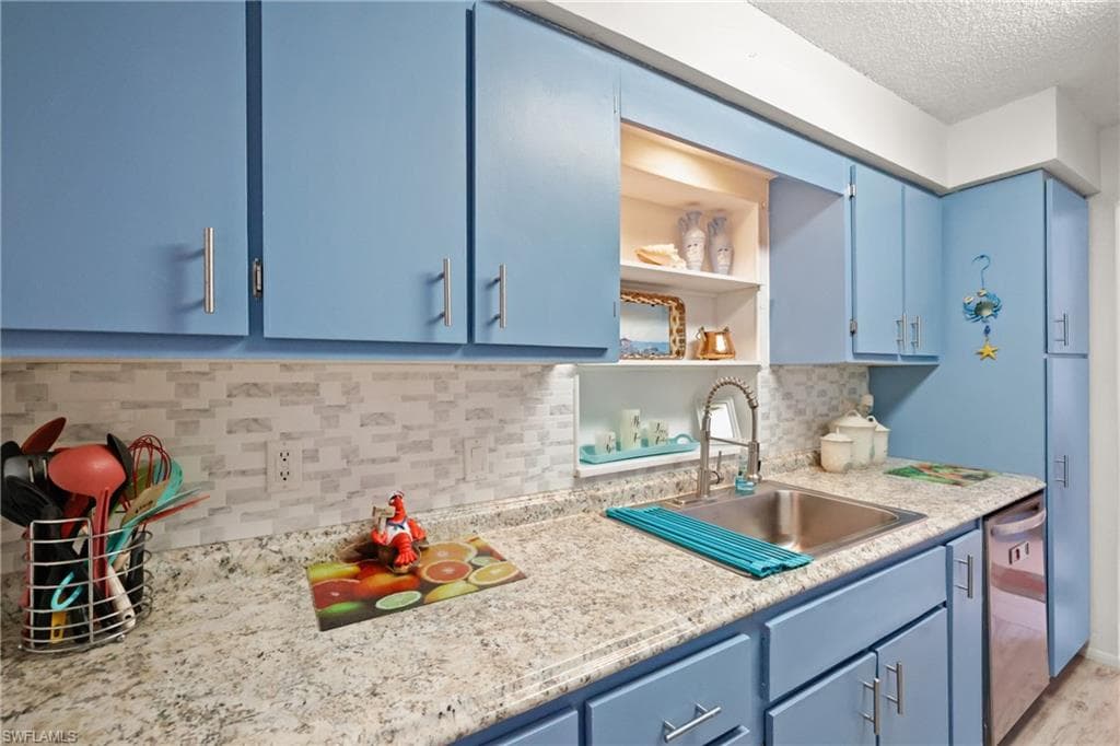 4517 Vinsetta AVE-4