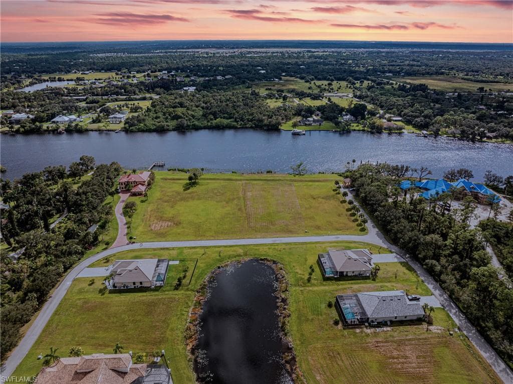 17109 Serengeti CIR-9