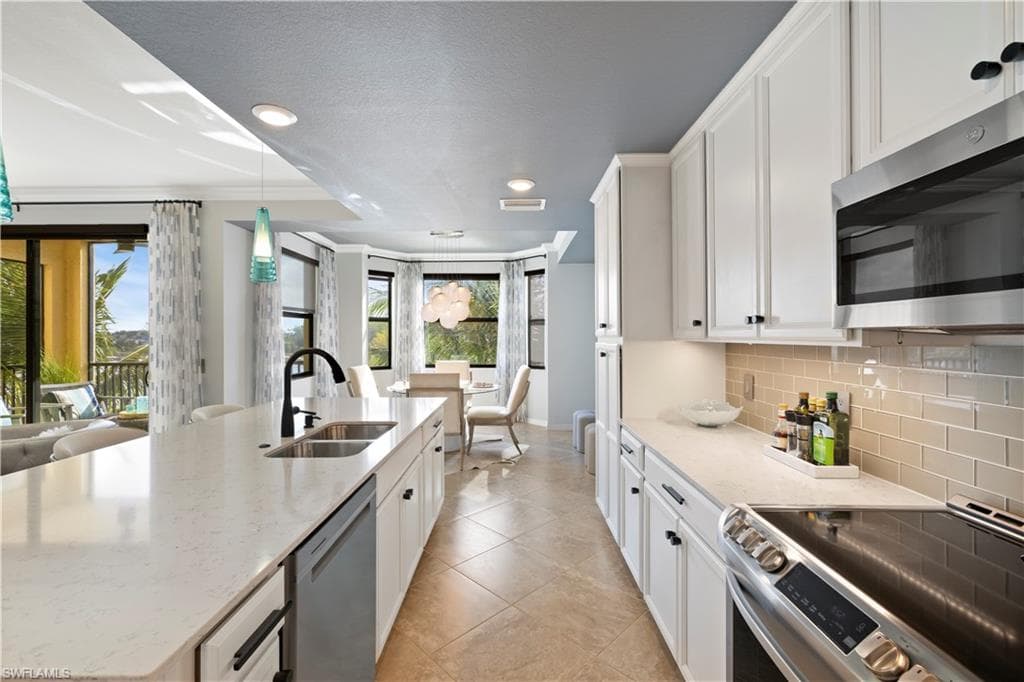 9572 Trevi CT 5033-7