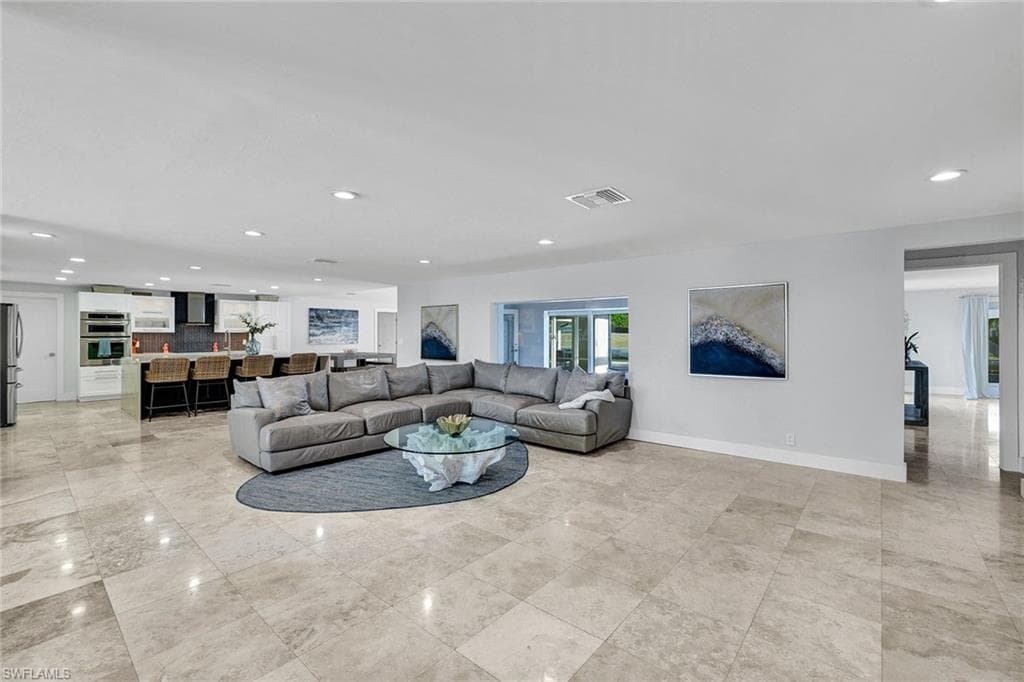 921 Scott DR-12