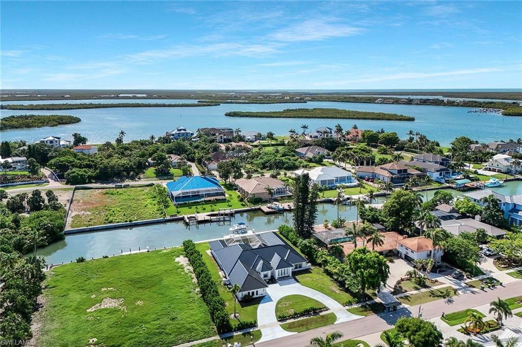 921 Scott DR-40