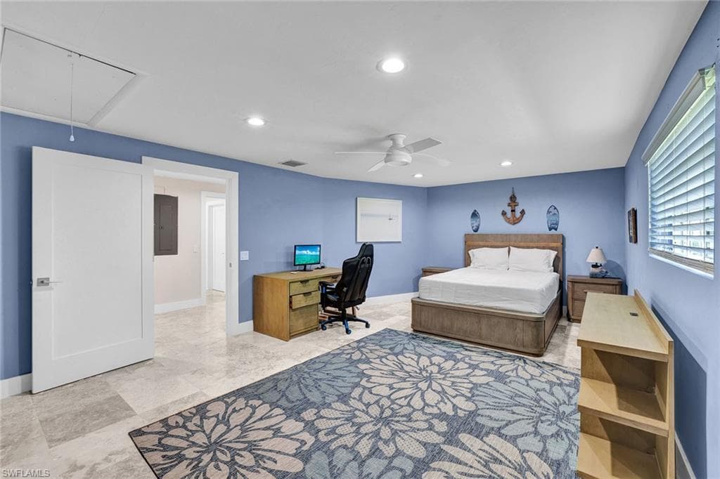 921 Scott DR-21