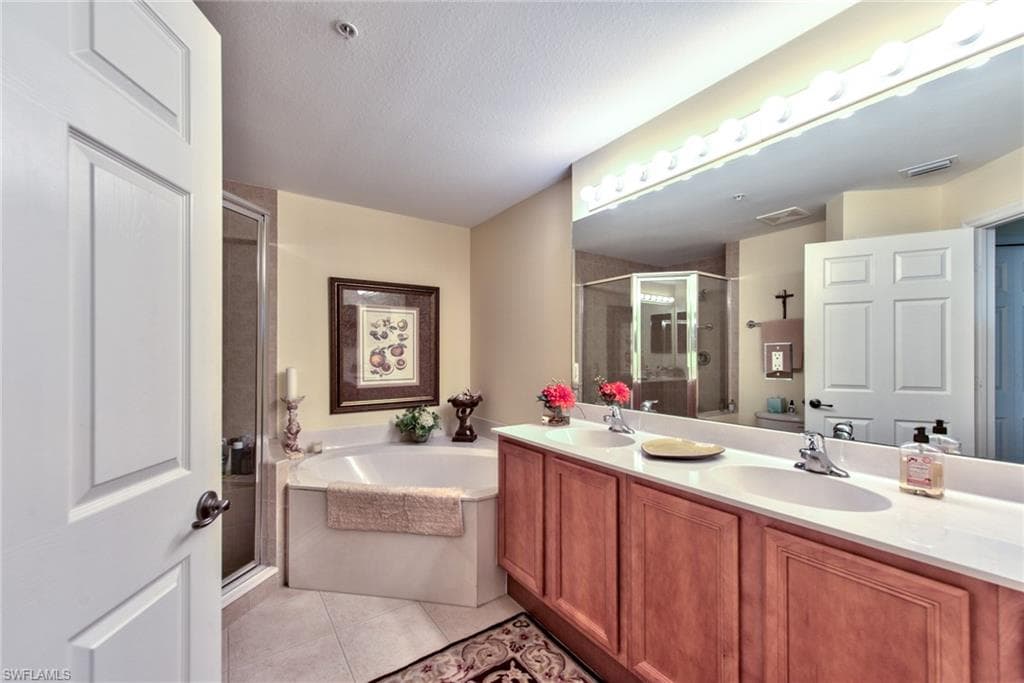 25130 Sandpiper Greens CT 104-15