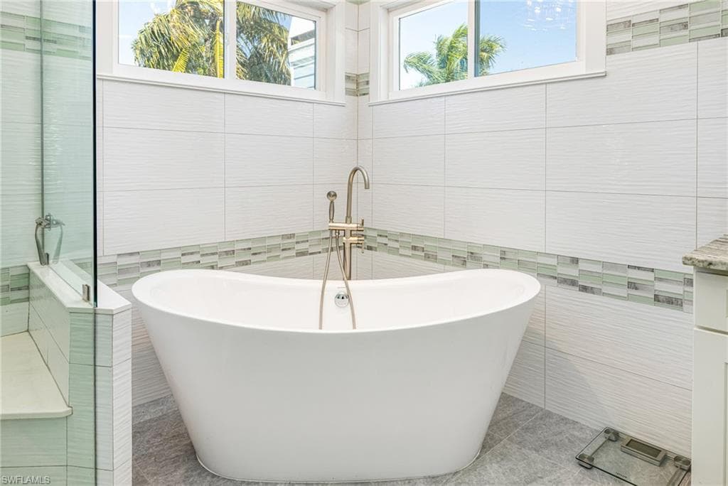 16111 Bentwood Palms DR-25