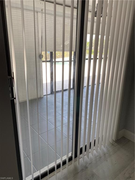 1521 SW 47th TER 102-14