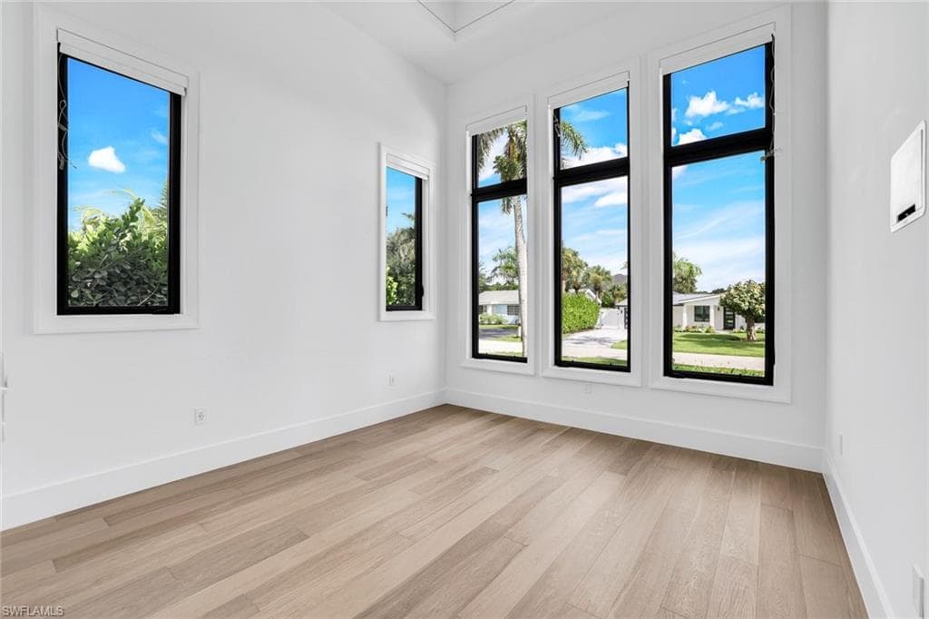 1248 13th AVE N-28