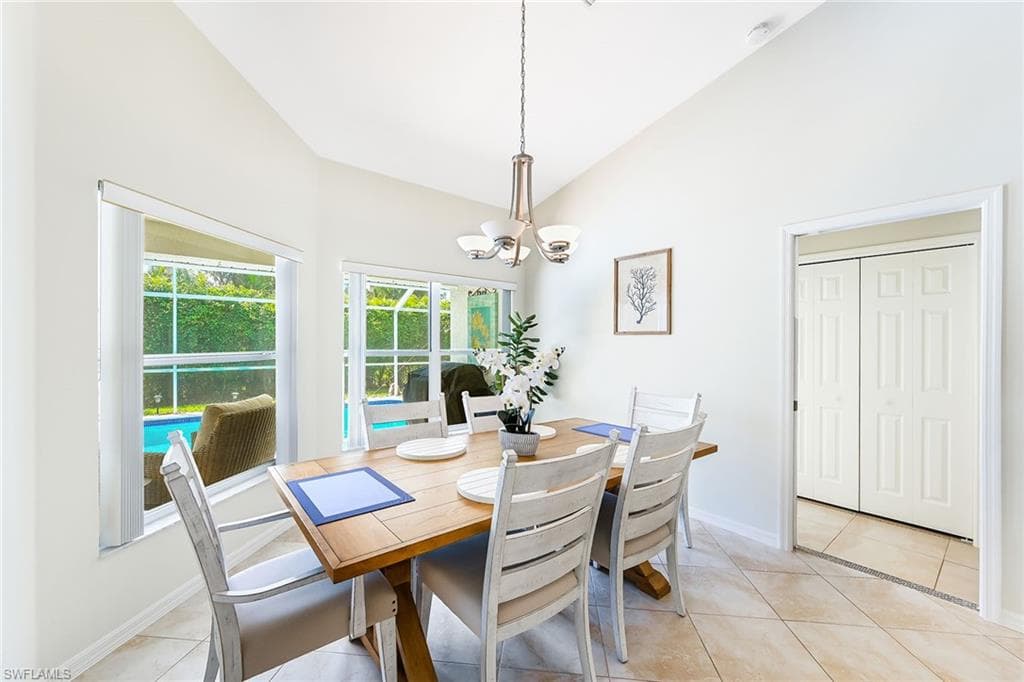 589 Lambton LN-5