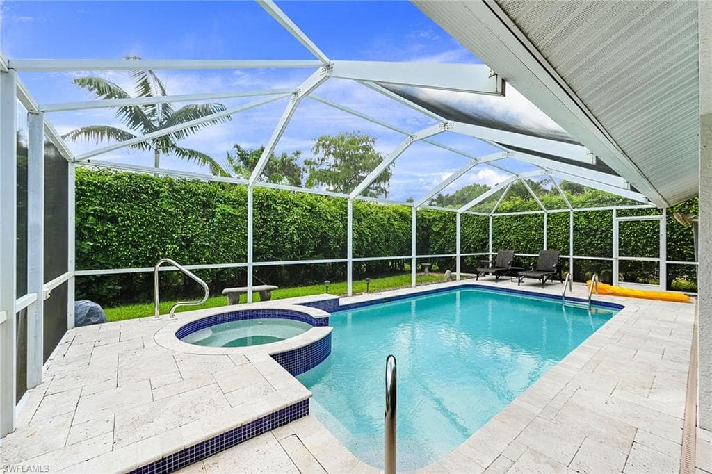 589 Lambton LN-20