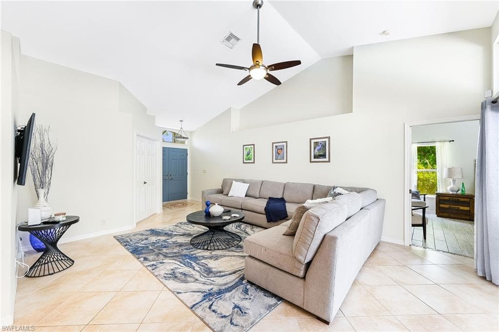 589 Lambton LN-4