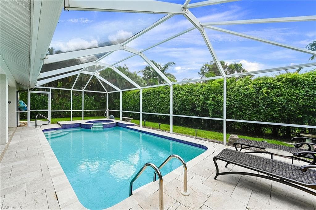 589 Lambton LN-21