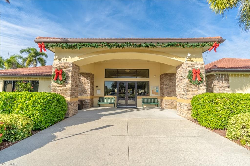 12414 Rock Ridge LN-37